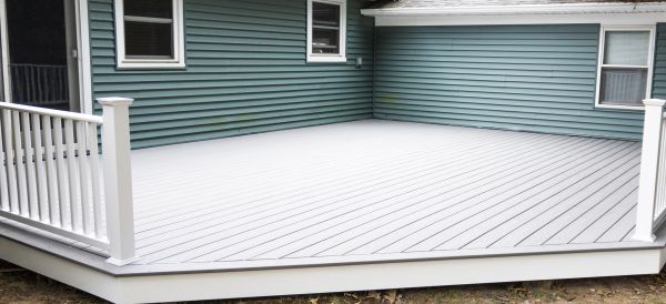 Vinyl Decking Installation in Saint Peters